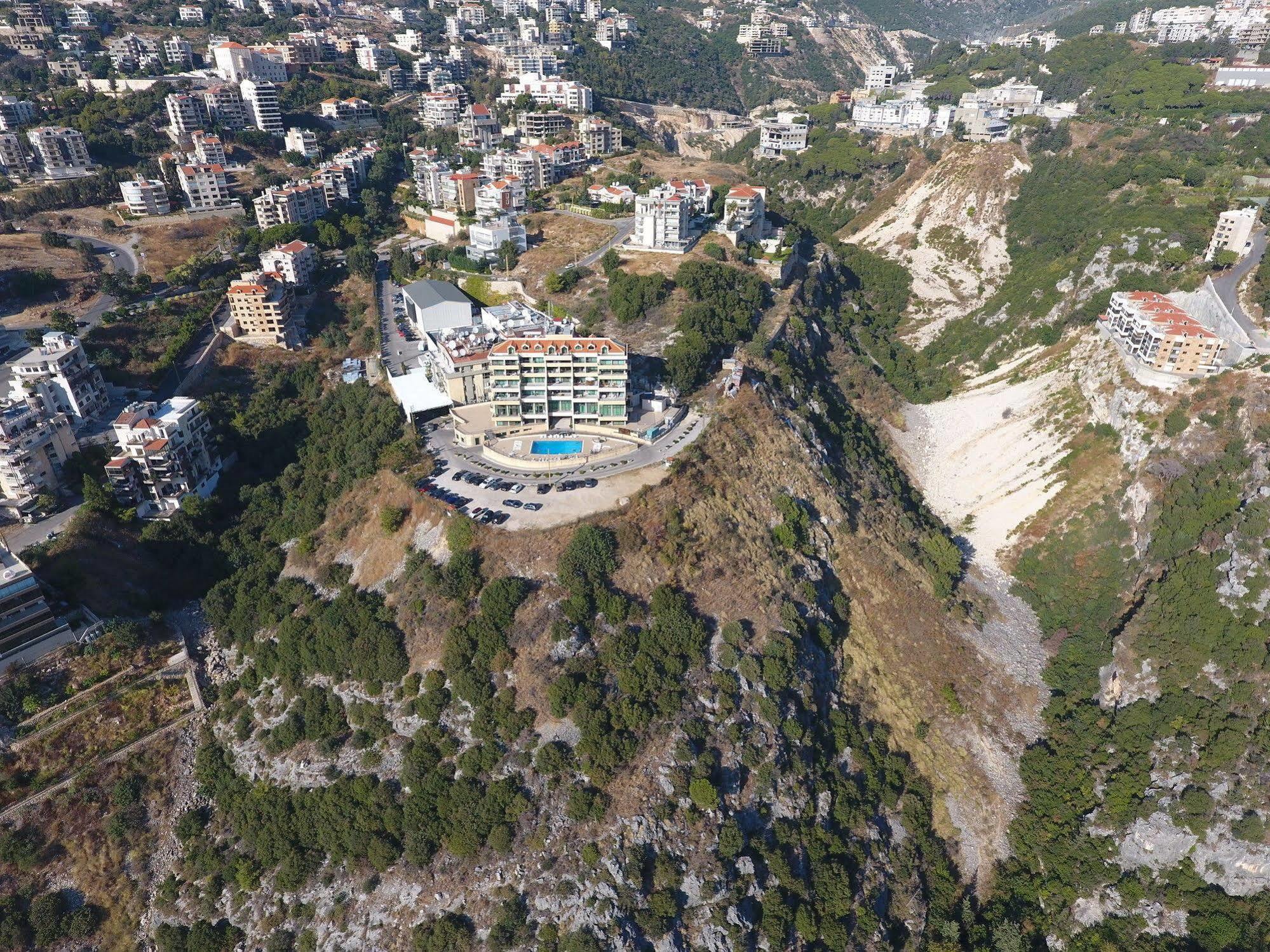Adma Blue Screen Jounieh Εξωτερικό φωτογραφία